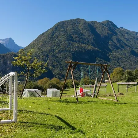 Ela - 2 Ferienhaus Dovje